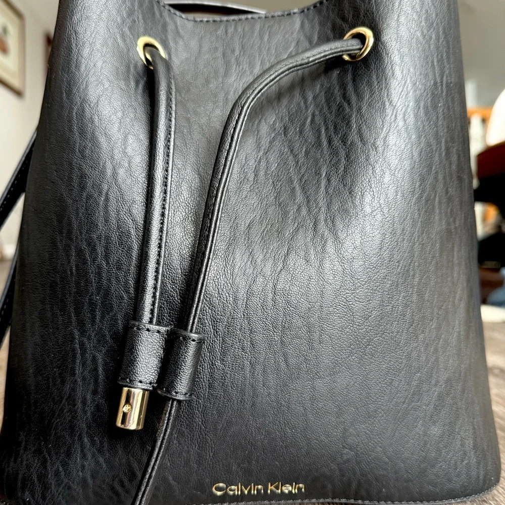 Calvin Klein calvin klein